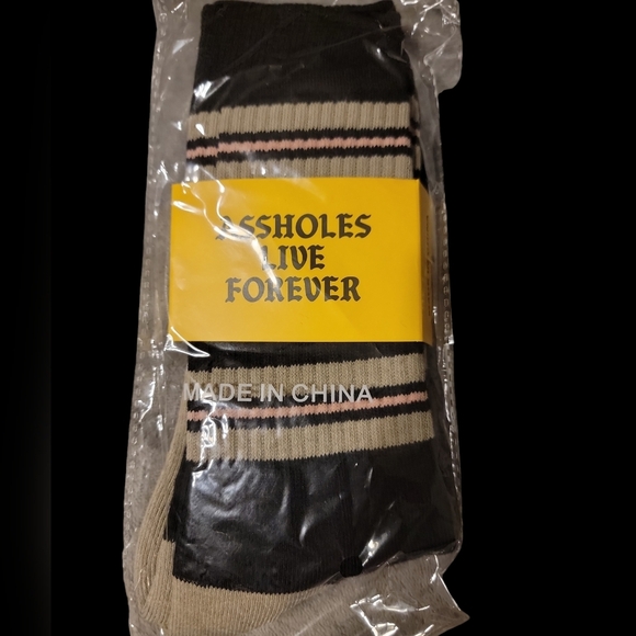 NEW Assholes Live Forever Colorblock Crew Socks, Unisex, Size 6-11 Black Cream - Picture 1 of 9